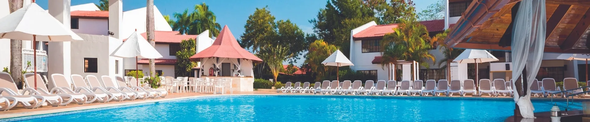 BlueBay Villas Doradas – Resort Solo Adultos en Playa Dorada