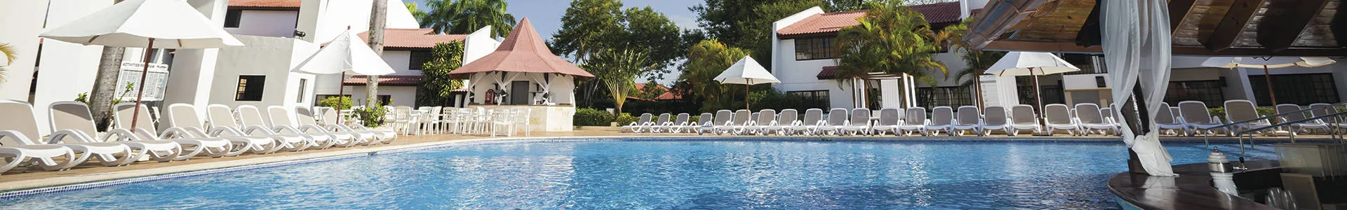 BlueBay Villas Doradas